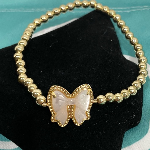 Kendra Scott  Beaded Bracelet with Mother-of-Pearl Butterfly Charm NWT - Picture 6 of 6